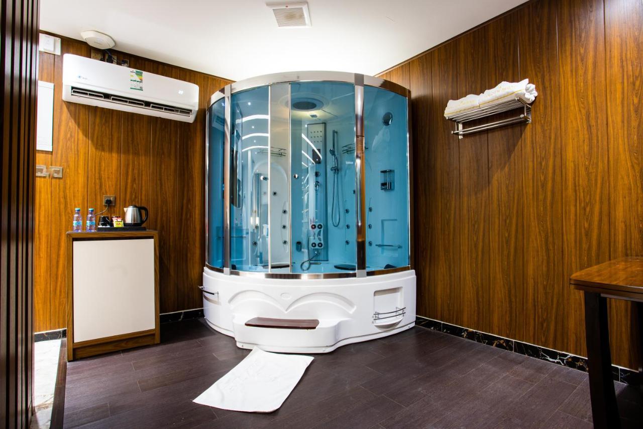 Golden Bujari Hotel - Diyafa Хамис-Мушайт Экстерьер фото