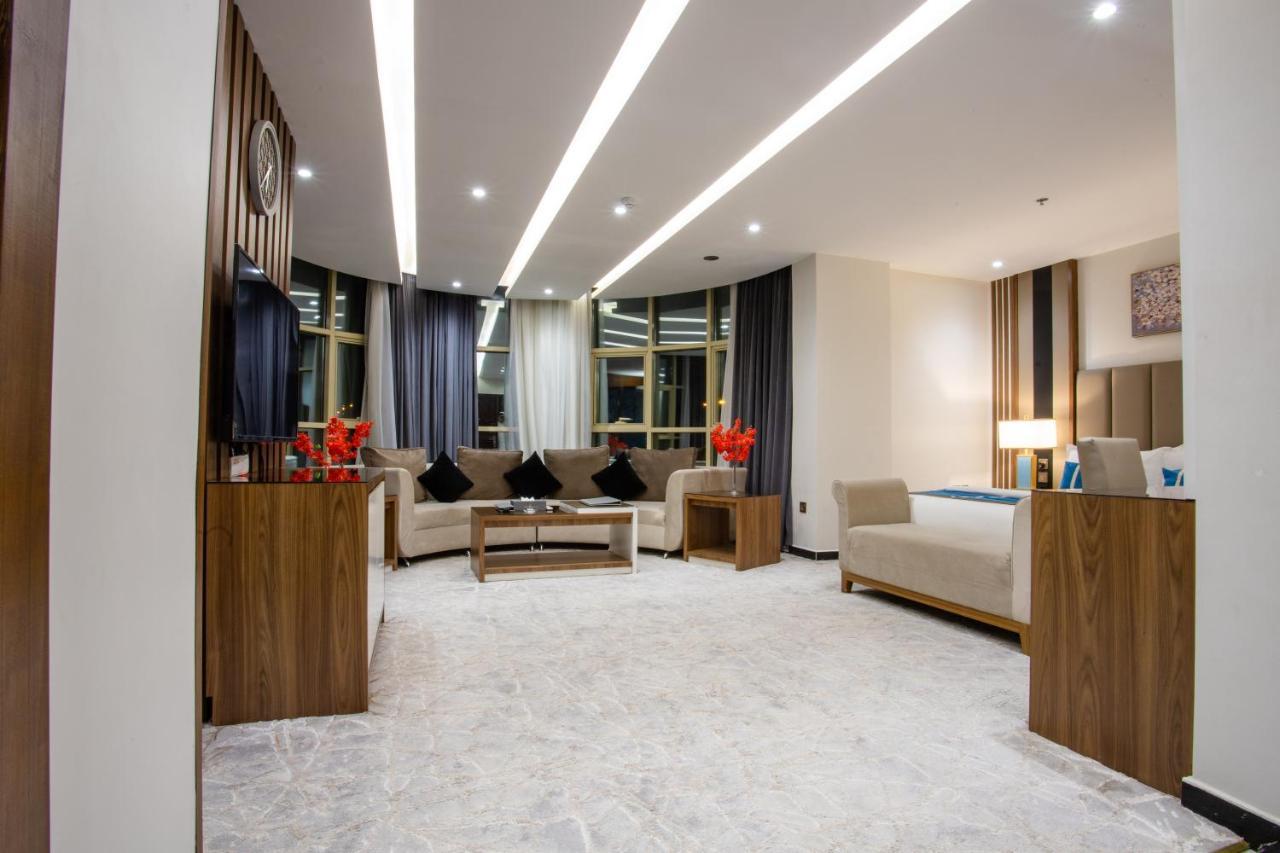 Golden Bujari Hotel - Diyafa Хамис-Мушайт Экстерьер фото